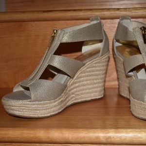 MICHAEL Michael Kors Damita Wedge